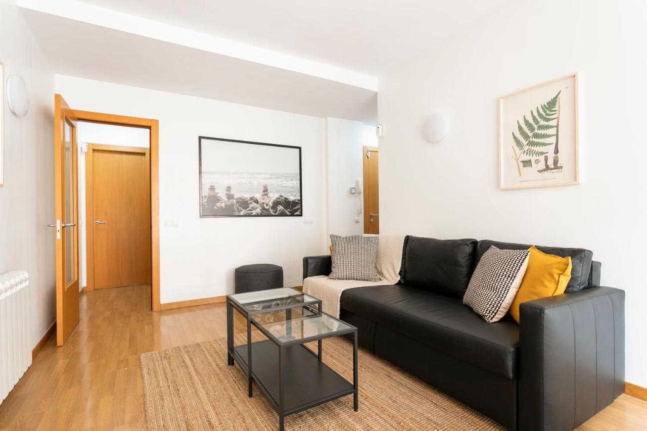 Ab North Barcelona Apartments Santa Coloma de Gramanet Екстериор снимка