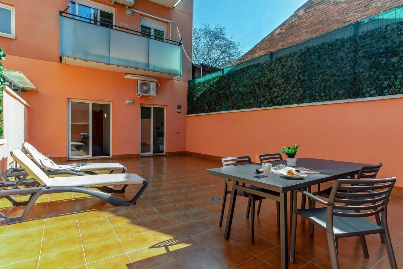 Ab North Barcelona Apartments Santa Coloma de Gramanet Екстериор снимка