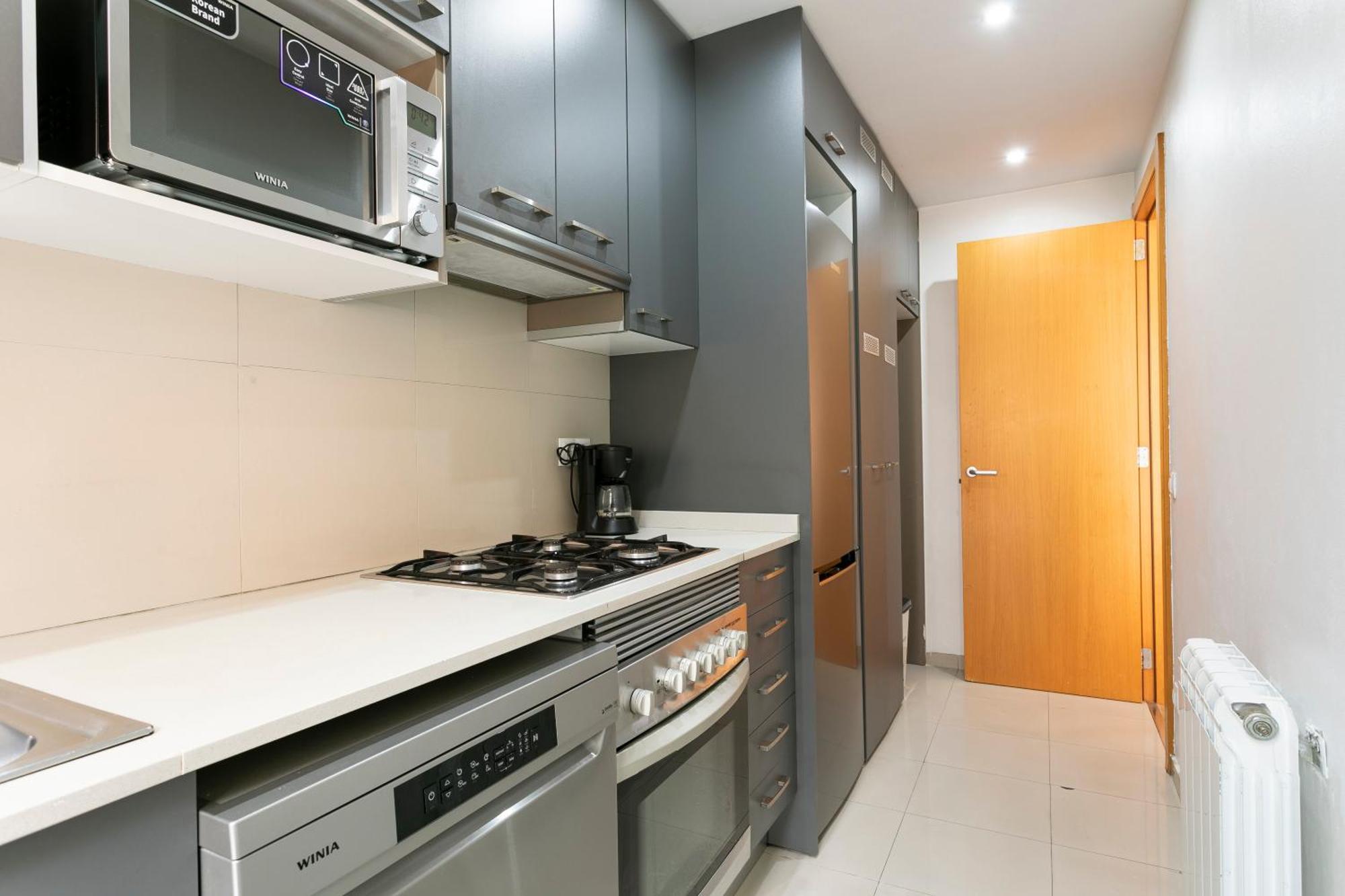 Ab North Barcelona Apartments Santa Coloma de Gramanet Екстериор снимка