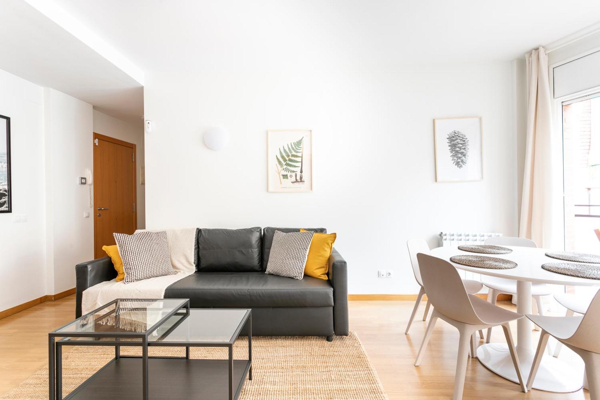 Ab North Barcelona Apartments Santa Coloma de Gramanet Екстериор снимка