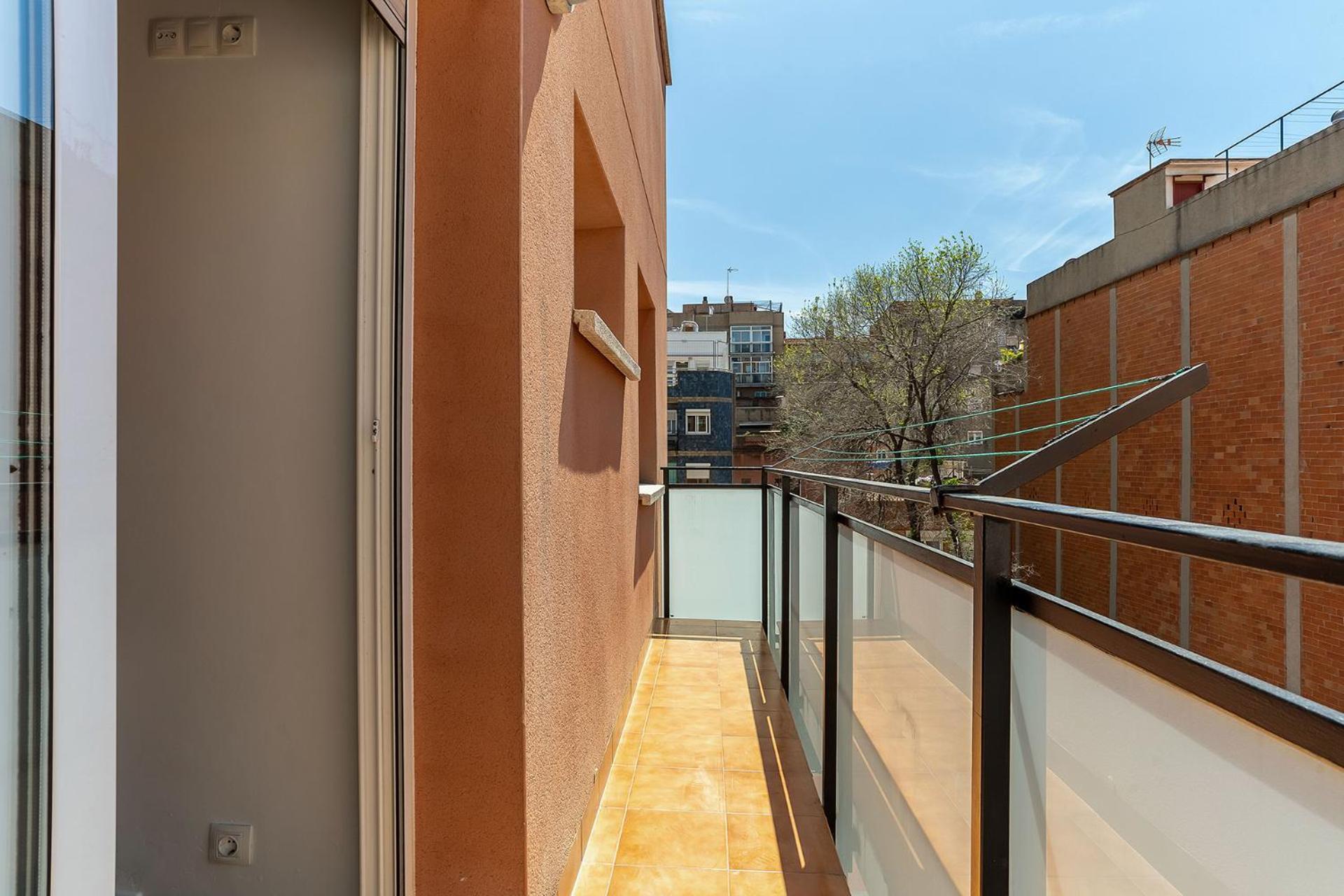 Ab North Barcelona Apartments Santa Coloma de Gramanet Екстериор снимка