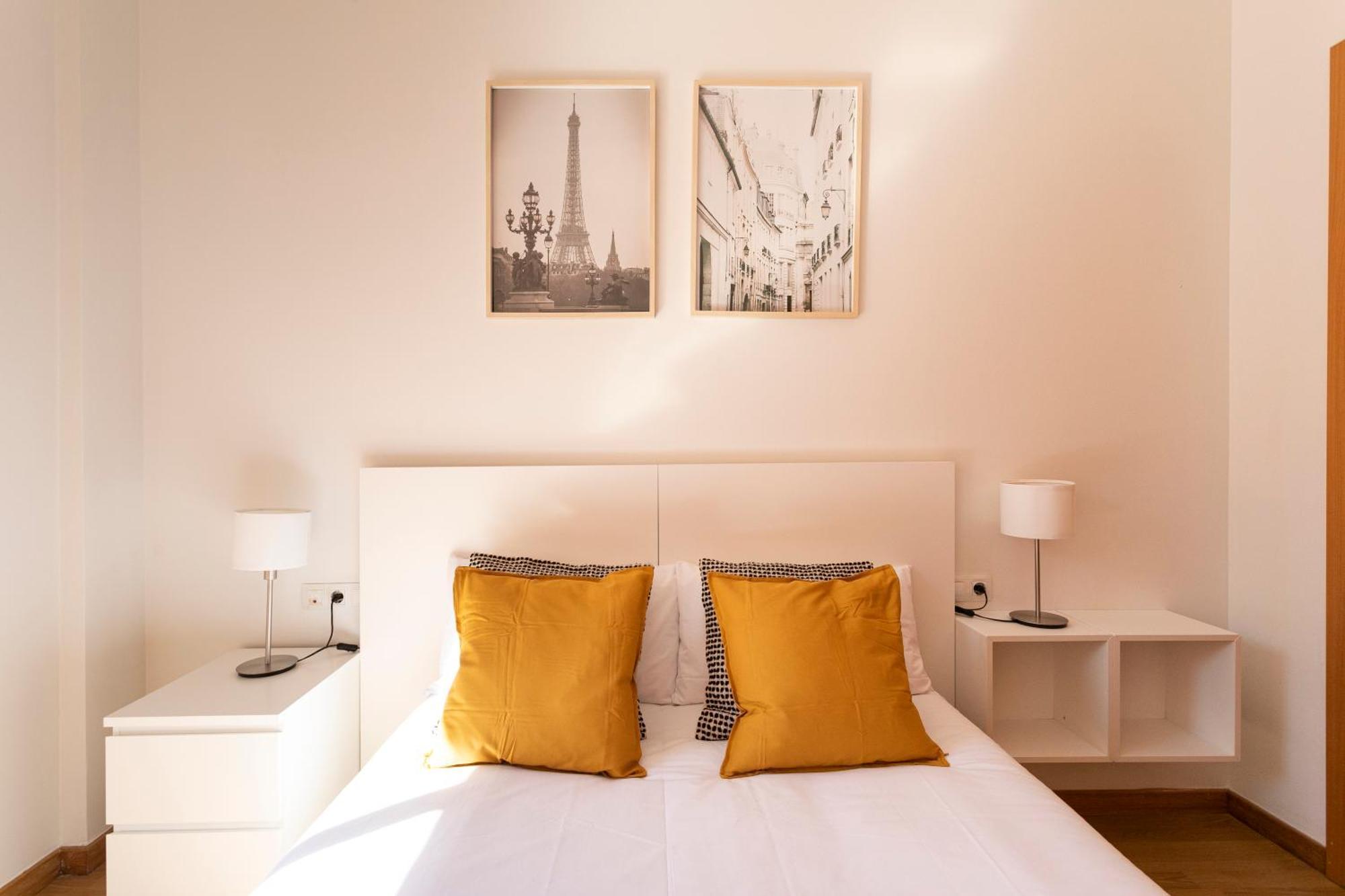 Ab North Barcelona Apartments Santa Coloma de Gramanet Екстериор снимка