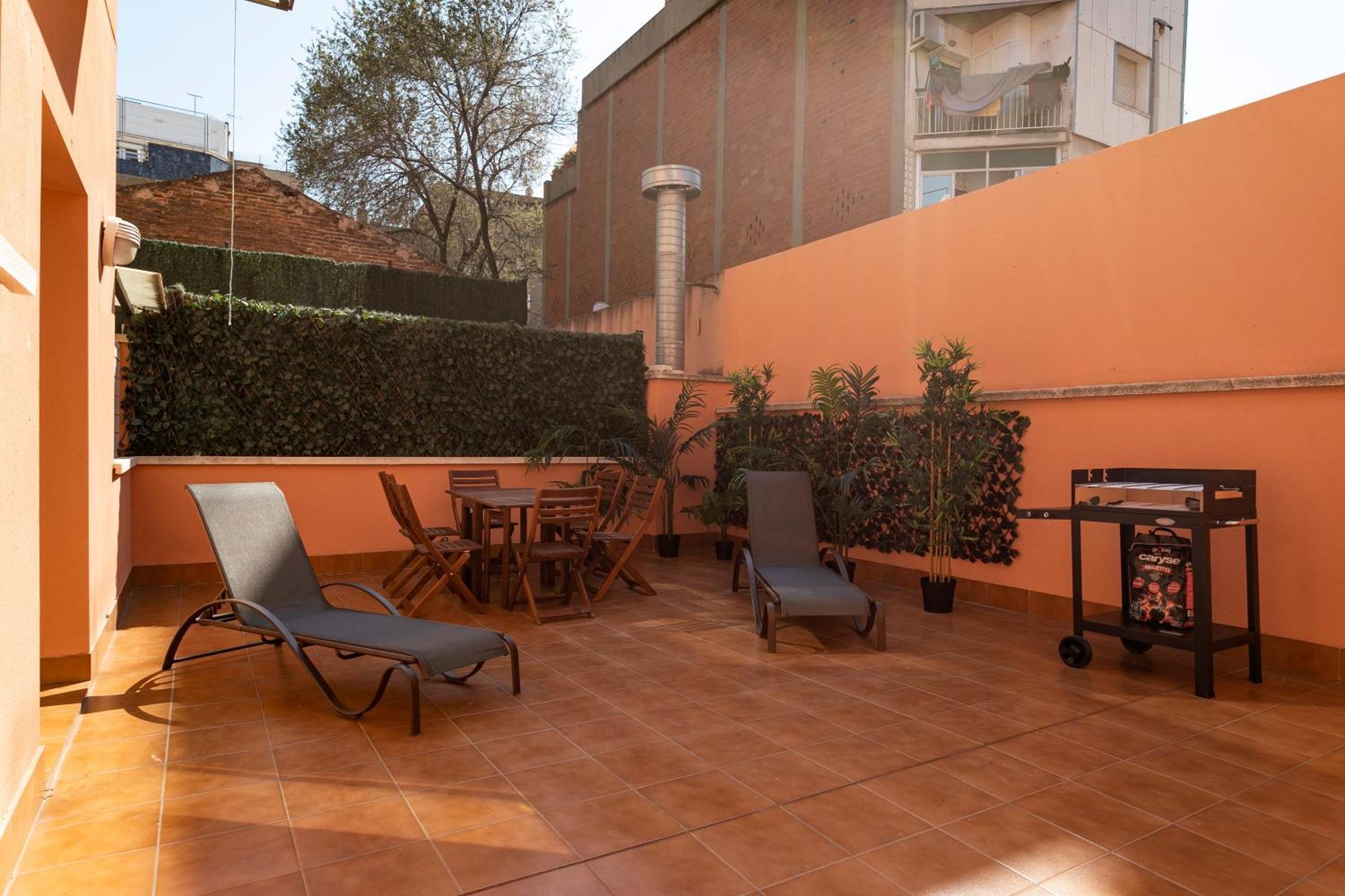 Ab North Barcelona Apartments Santa Coloma de Gramanet Екстериор снимка